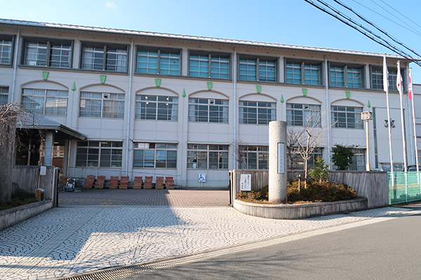 南丹市立八木中学校